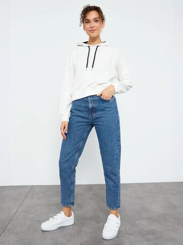 Felpa di Tommy Life in bianco