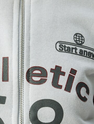 Koton Sweatjacke in Weiß