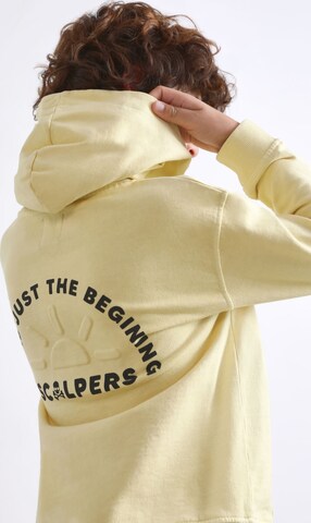 Scalpers Sweatshirt 'Sun' i gul