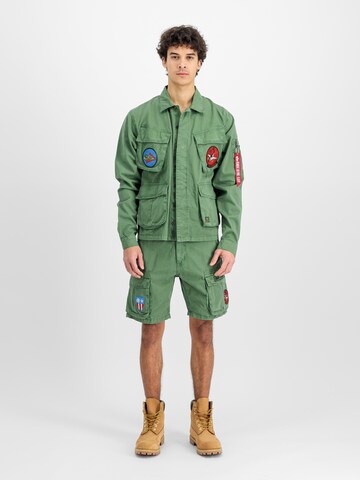 Slimfit Pantaloni cargo di ALPHA INDUSTRIES in verde