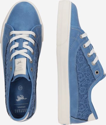 MUSTANG Sneakers laag in Blauw