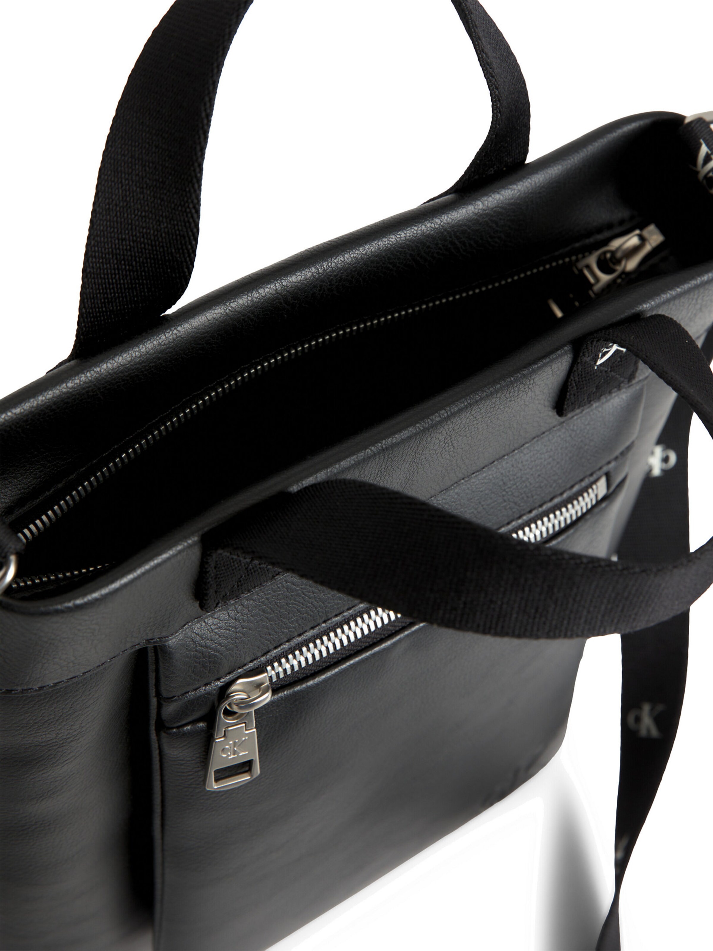 Calvin Klein Jeans Handtas in Zwart ABOUT YOU