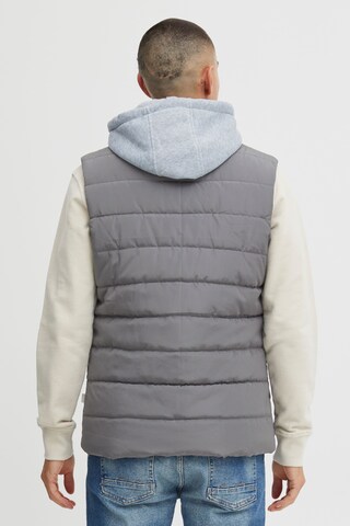 11 Project - Chaleco 'Prebbe' en gris