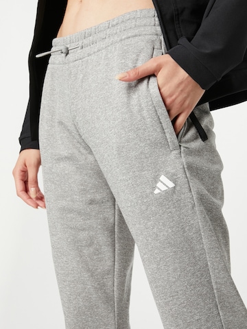 ADIDAS PERFORMANCE Tapered Sporthose 'Game And Go' in Grau