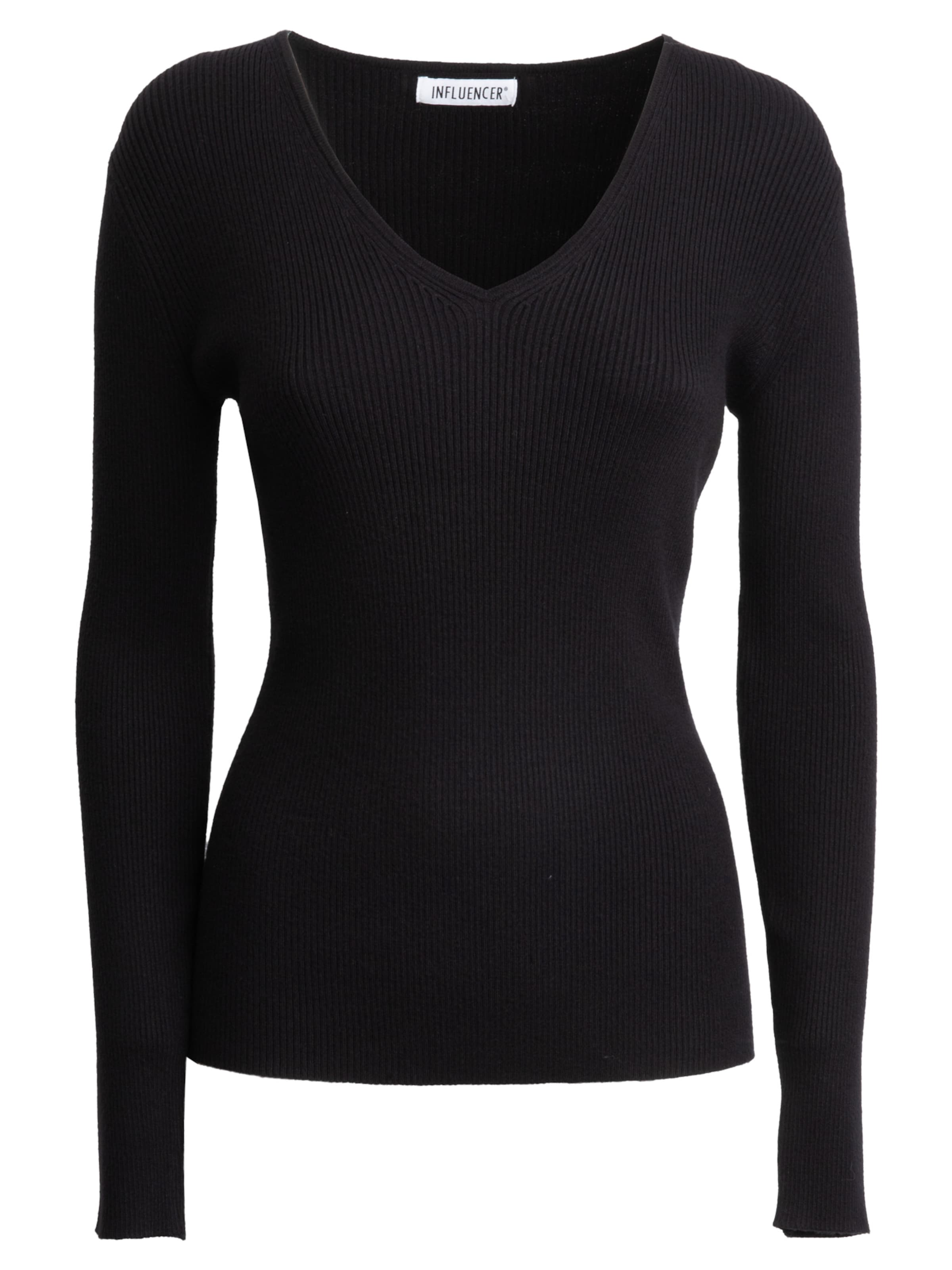 Pullover di Influencer in nero: frontale
