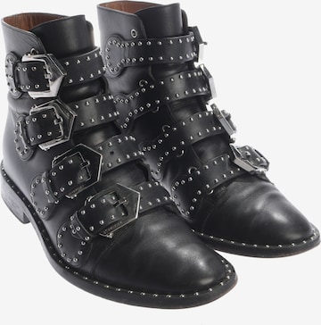 Givenchy Stiefeletten 35 in Schwarz: Vorderseite