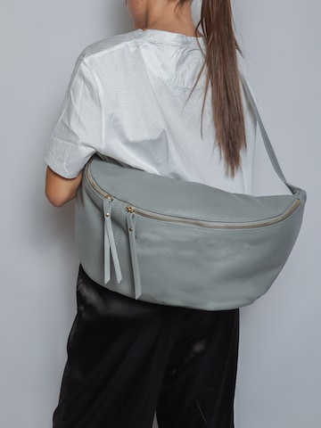Marsupio 'Marsupio donna pelle dollaro Gave Lux - con zip e tracolla regolabile' di Chiara Ferretti in grigio