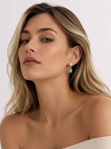 RteRme Náušnice 'Ersa Glass Pearl Seafoam Crystal Drop Earrings' – zlatá