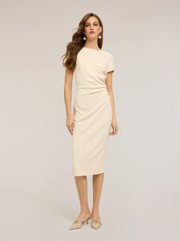 Abito di MOTIVI in beige: frontale