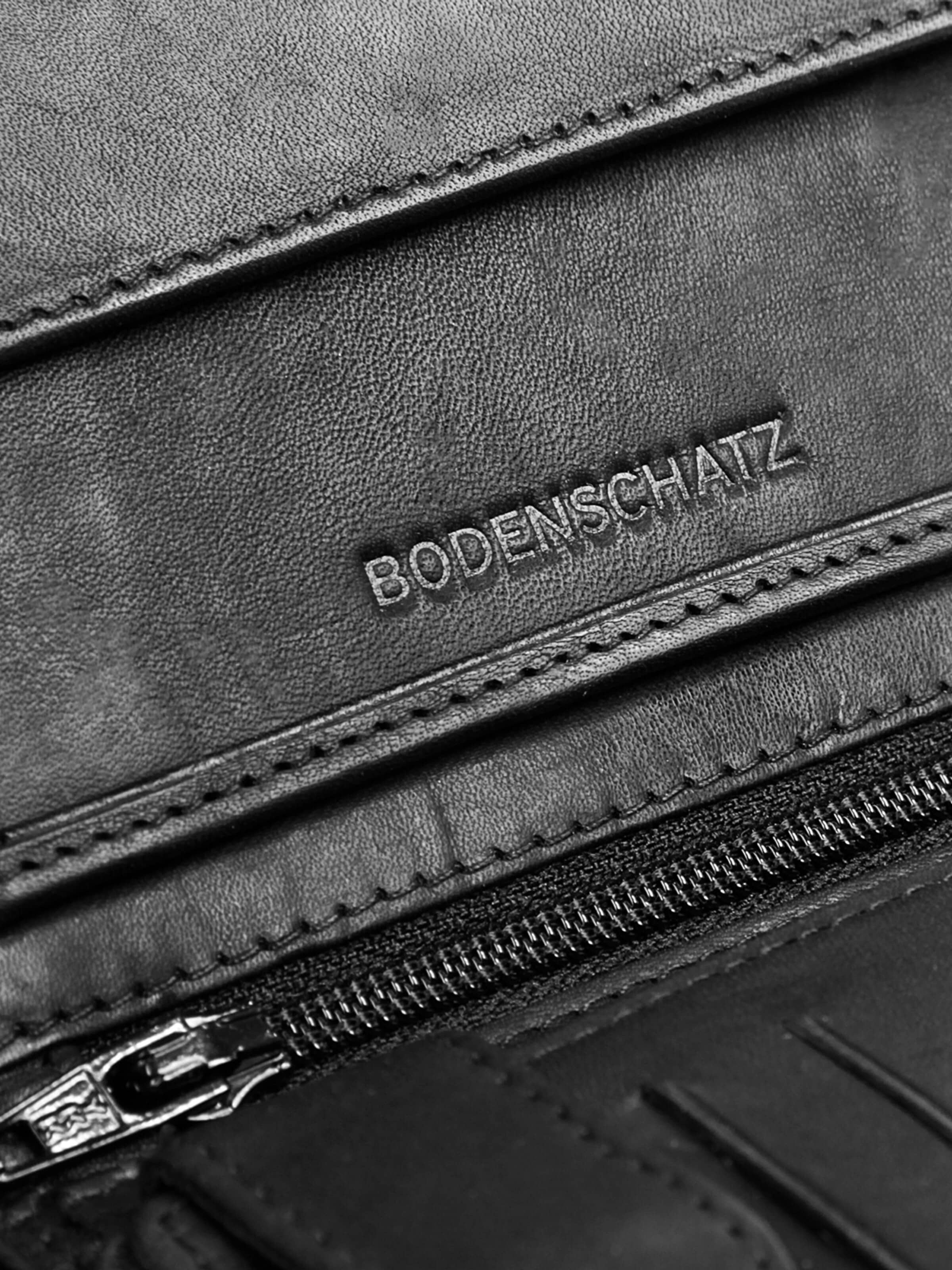 BODENSCHATZ Wallet 'Bodenschatz Geldbörse' in Black