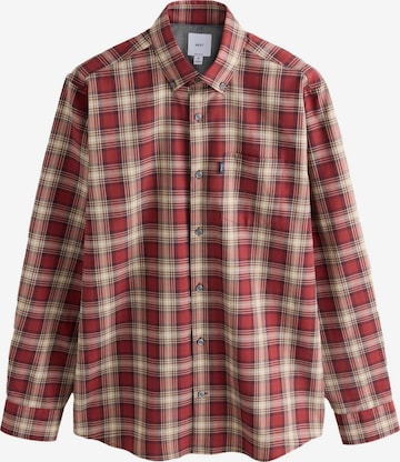 Next - Camisa en rojo: frente