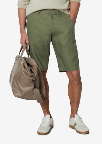 Regular Pantalon 'RESO' Marc O'Polo en vert : devant