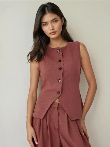 Hiccup Suit Vest in Brown: front