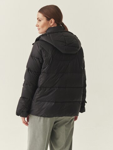 Giacca di mezza stagione di TATUUM in nero