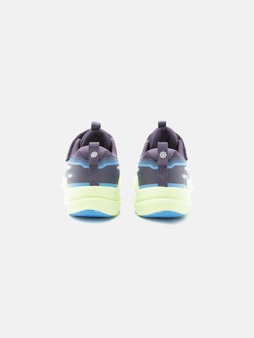 NIKE Športni čevelj 'COSMIC' | vijolična barva