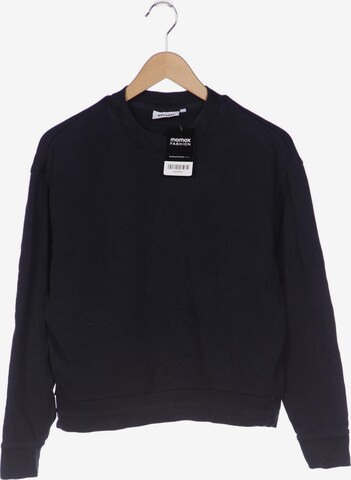 WEEKDAY Sweatshirt & Zip-Up Hoodie in XS in Blue: front