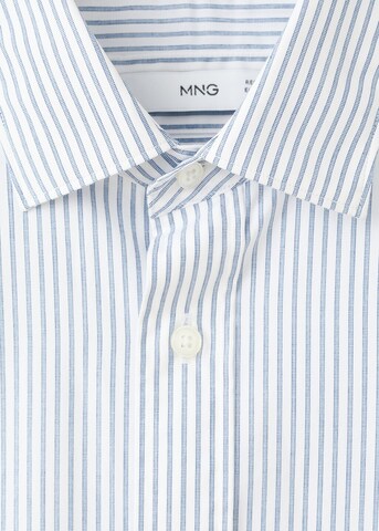 MANGO MAN Regular fit Button Up Shirt 'Playr' in Blue