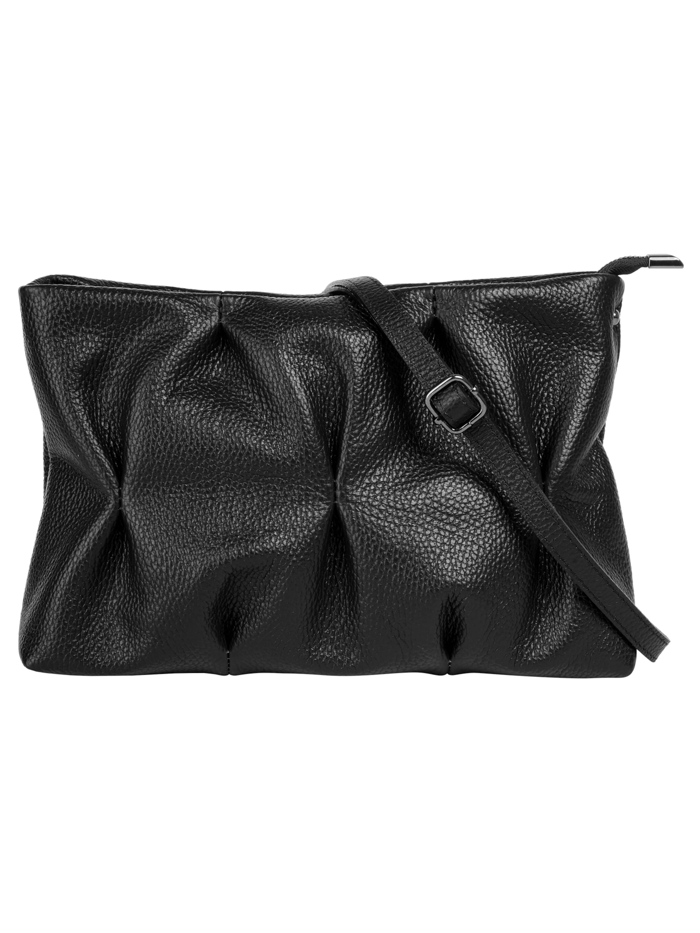 Cluty Crossbody Bag in Black: front