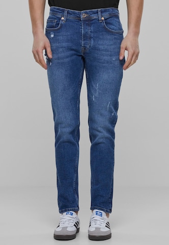 2Y Premium Tapered Jeans in Blue: front