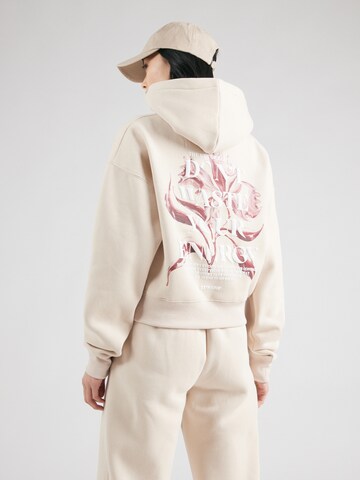 Sixth June Sweatshirt in Grijs: voorkant