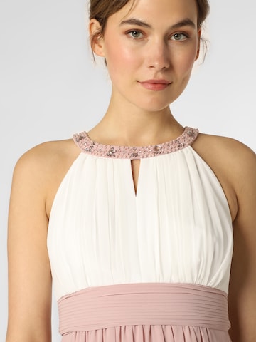 Robe de cocktail Marie Lund en rose