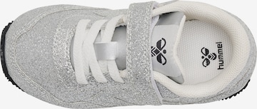Hummel Sneakers in Silver