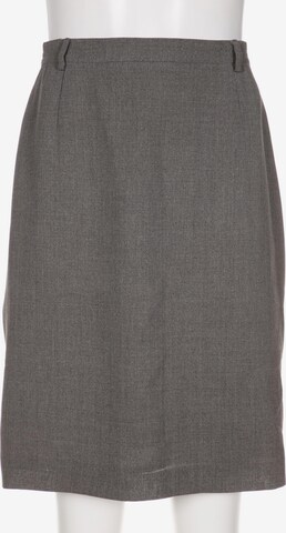 Betty Barclay Skirt in M in Grey: front