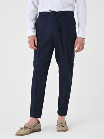 Antioch Trousers with creases in Blue: front