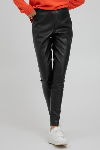 Skinny Leggings de la ICHI pe negru