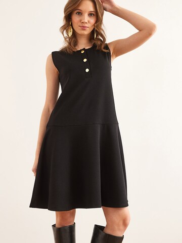 olalook Платье в Черный