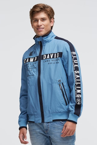 CAMP DAVID Between-Season Jacket in Blue: front