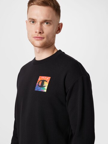 Champion Authentic Athletic Apparel Sweatshirt in Schwarz