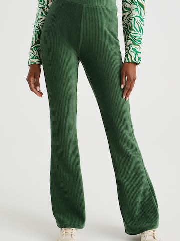 WE Fashion - Acampanado Leggings en verde