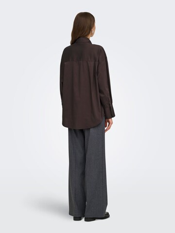 JDY - Blusa en marrón