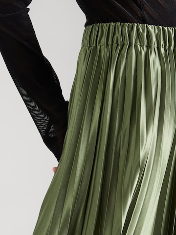 VILASuknja 'VIPLUM' - zelena boja