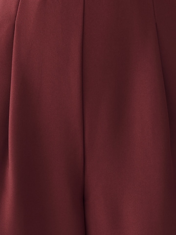 Tuta jumpsuit 'Sumi' di Willa in rosso
