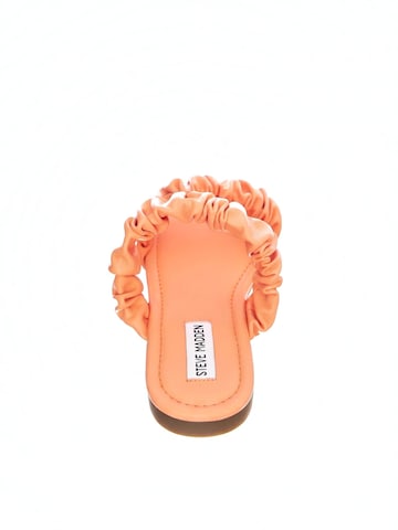 Zoccoletto 'W' Abloom Peach Sandals' di STEVE MADDEN in arancione