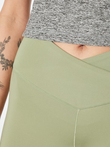 Casall Skinny Workout Pants 'Overlap' in Green