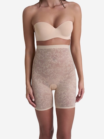 Bye Bra Shapinghose 'Lacy High Waist Shaping Short' in Beige: Vorderseite