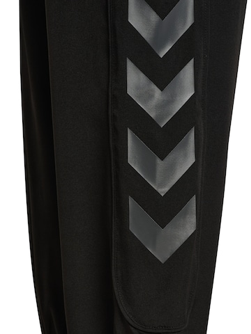 Hummel Regular Sports trousers in Black