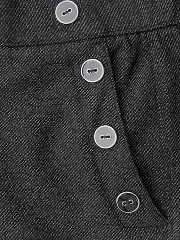 STREET ONE Štandardný strih Nohavice s pukmi - Čierna