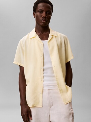 Calvin Klein Regular Button Up Shirt in Yellow