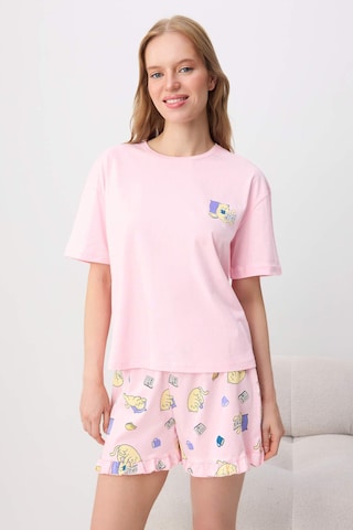 Trendyol Shorty in Pink: Vorderseite
