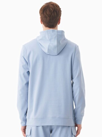 Organication Sweatshirt in Blau