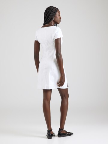 Robe 'ISABEAU' GUESS en blanc