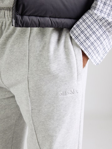 Loosefit Pantaloni 'Paullo' di ELLESSE in grigio