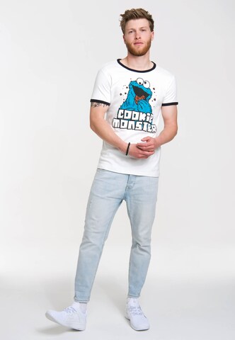 LOGOSHIRT Shirt 'Cookie Monster' in Wit