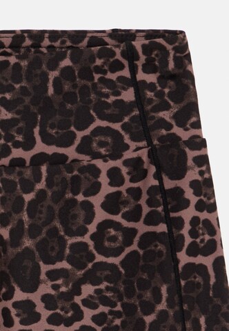 Only Play Girls - Skinny Pantalón deportivo 'ONPRYA-2-MELEO' en gris