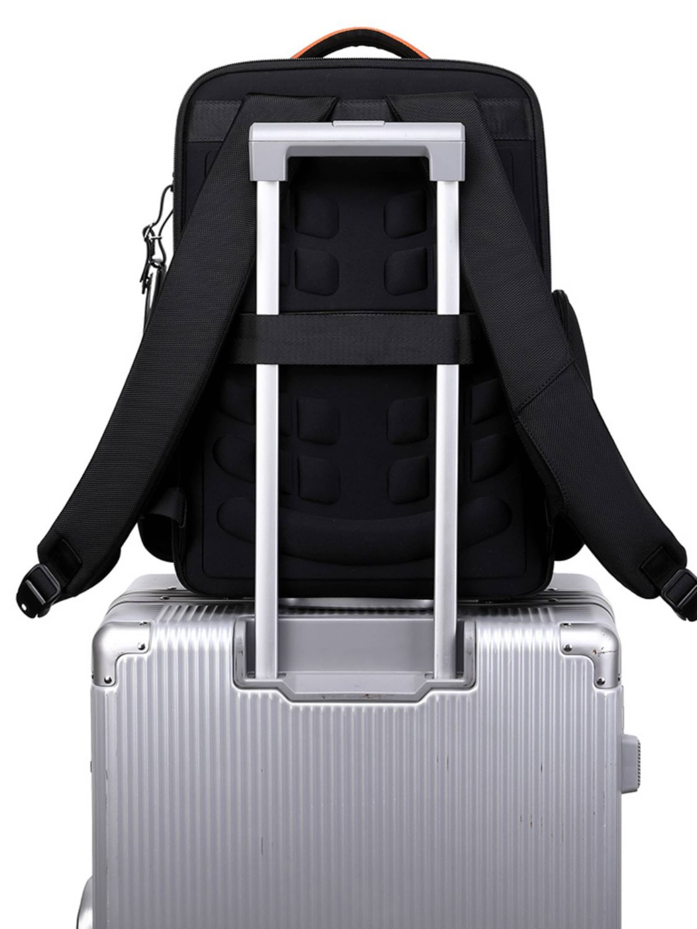 jolar Rucksack‌‌‌‌ in Schwarz