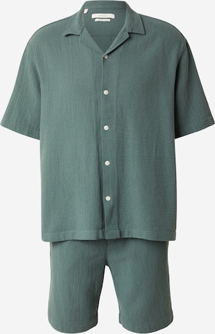 SELECTED - Ajuste confortable Ropa para correr 'SLHRLXCAL' en verde: frente